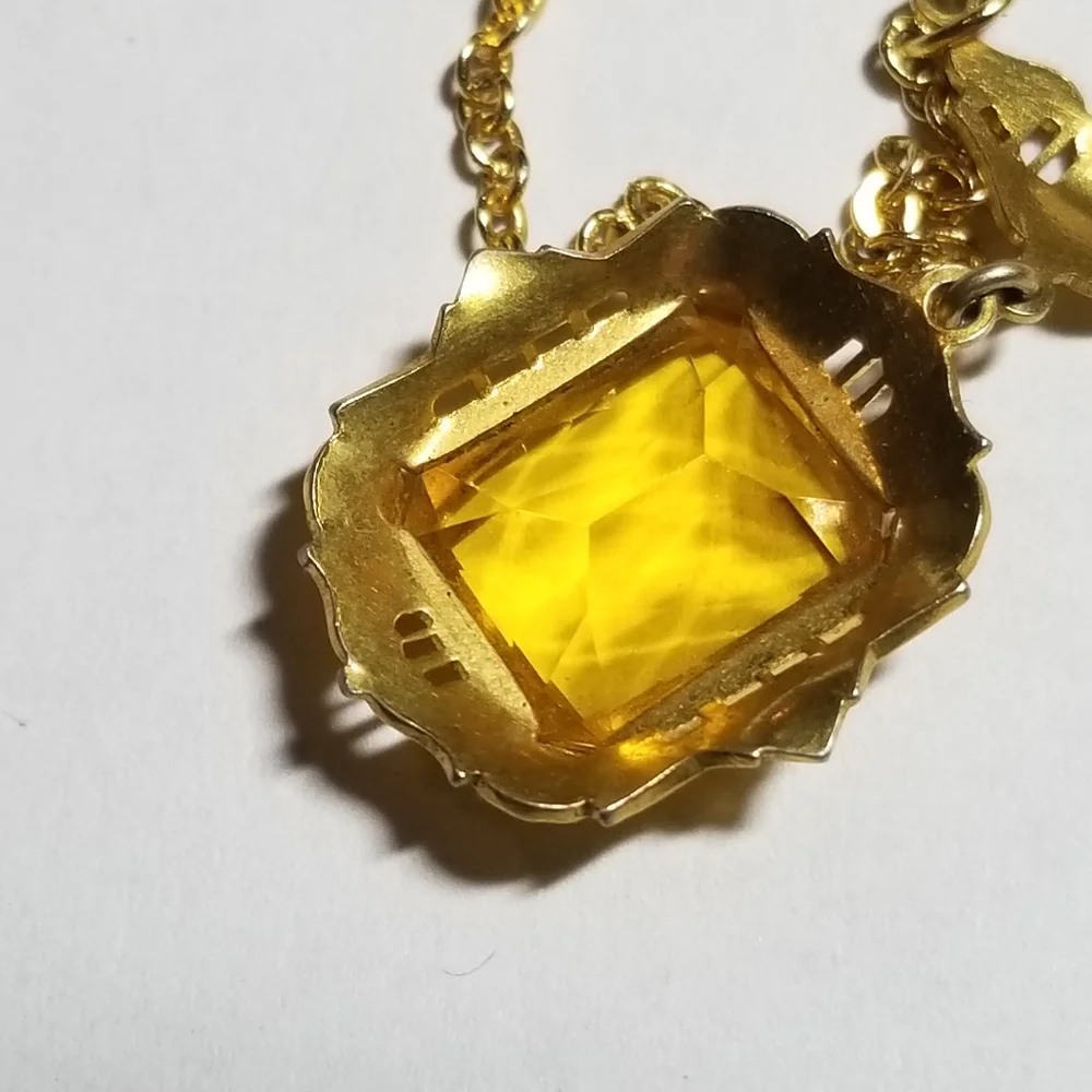 Vintage Art Deco necklace yellow gem gold tone faceted 1920s 1930s Gatsby